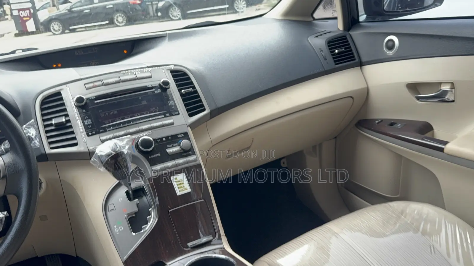 Toyota Venza V6 AWD 2011 Black