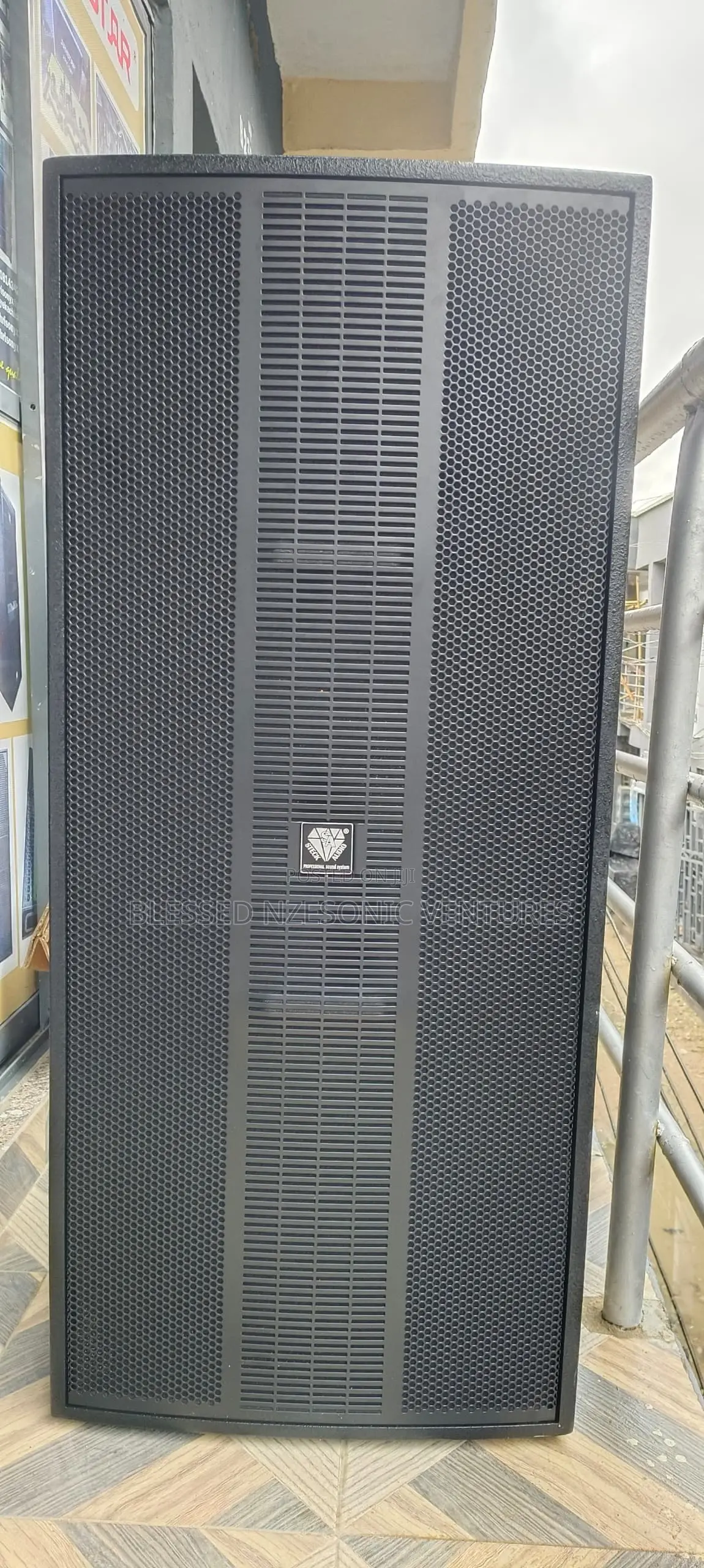 Professional Speakers for Dj