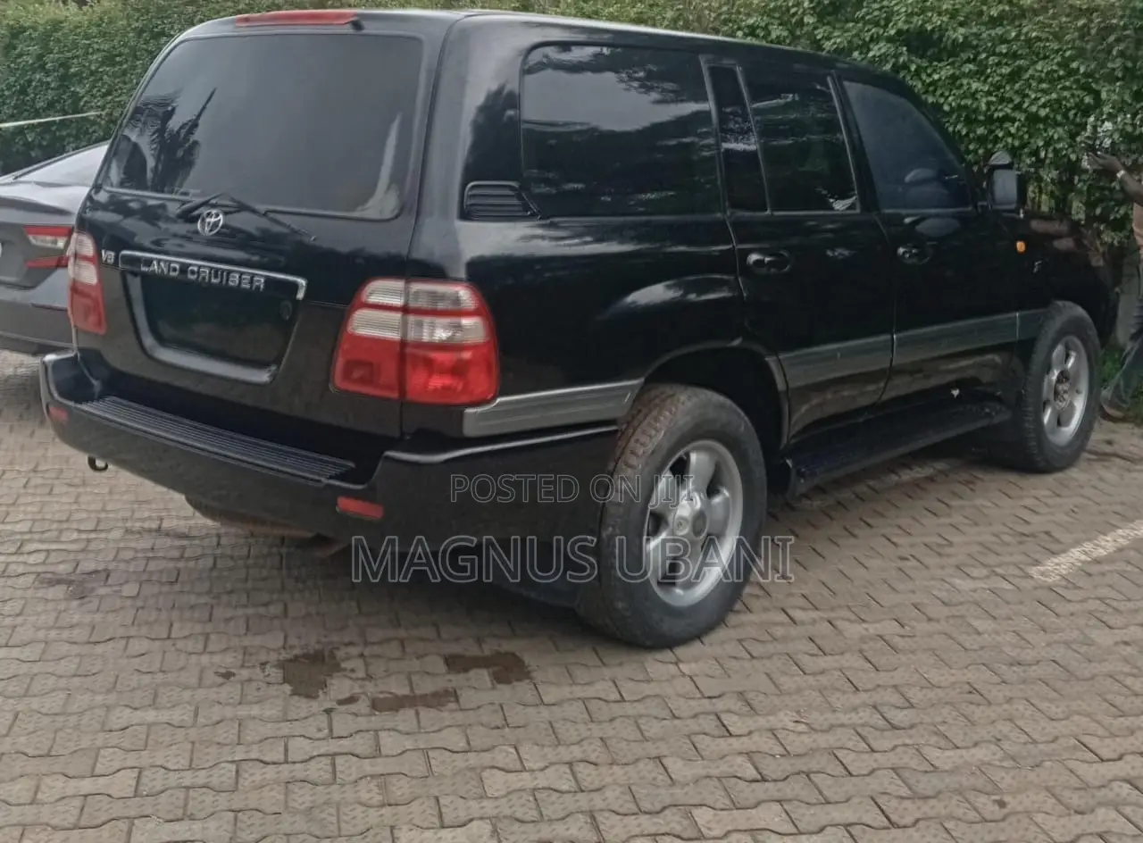 Toyota Land Cruiser 100 4.7 V8 Executive 2005 Black