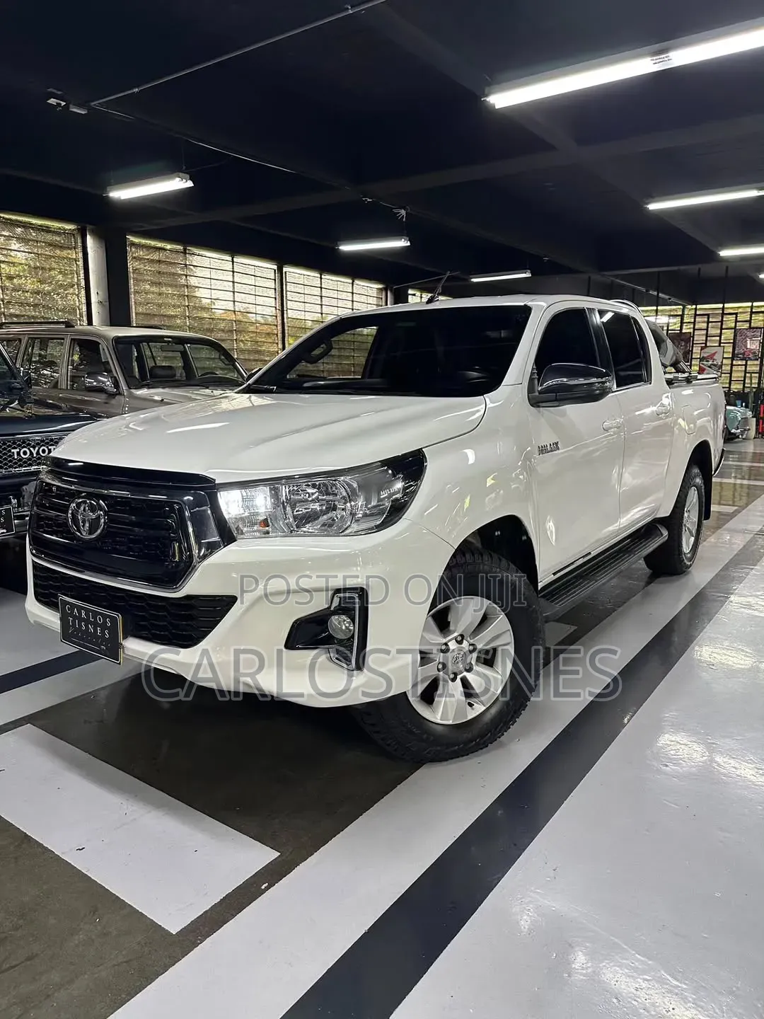 Toyota Hilux Revo Double Cab Deisel 2.4 AWD 2019 White