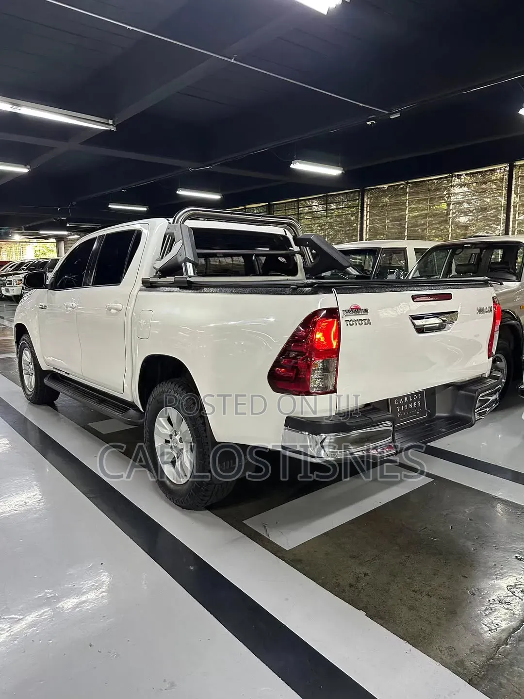 Toyota Hilux Revo Double Cab Deisel 2.4 AWD 2019 White