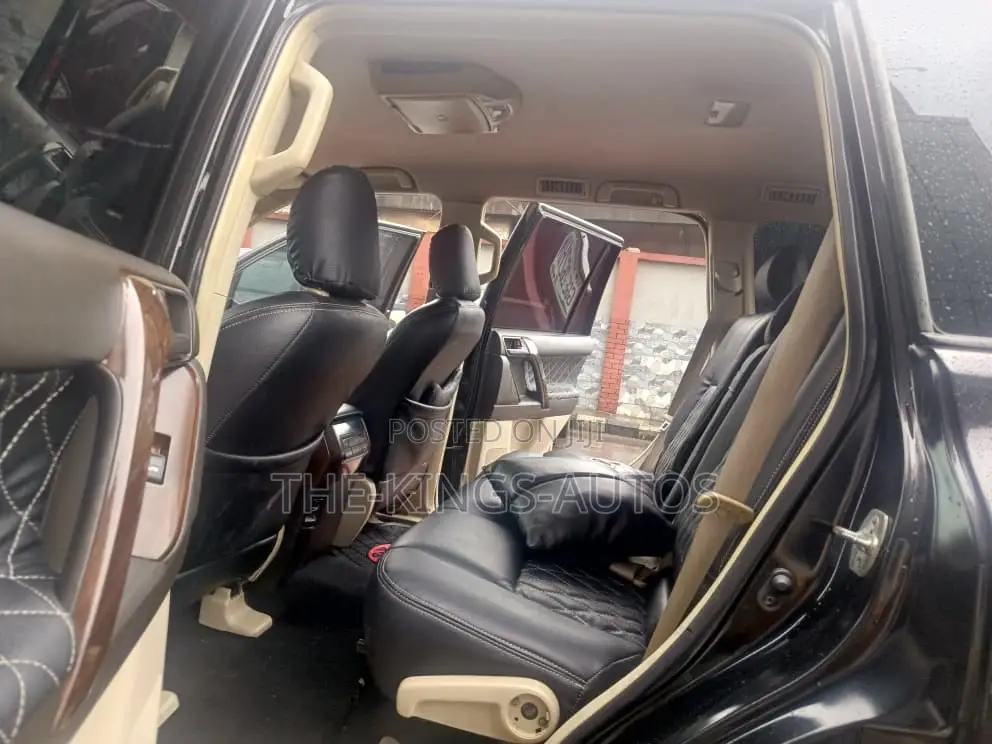 Toyota Land Cruiser Prado 4.0 Petrol TX-L 2012 Black