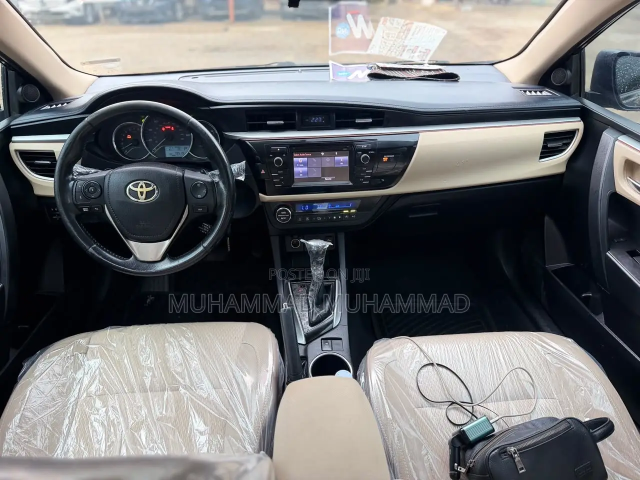 Toyota Corolla 2015 Black