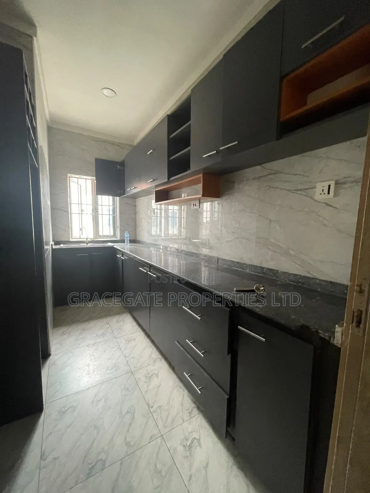 2bdrm Block of Flats in Katampe By Festrut for rent