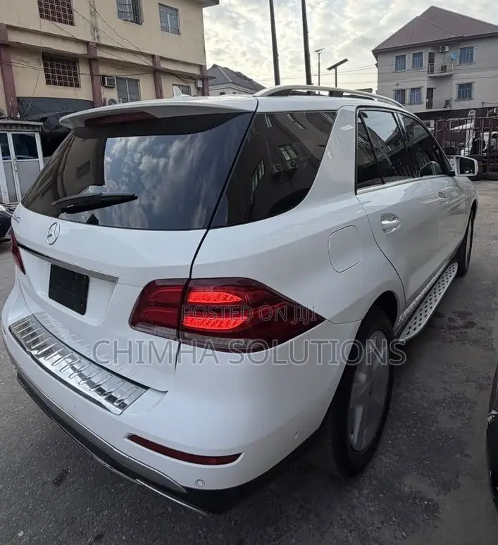 Mercedes-Benz GLE-Class 2016 White