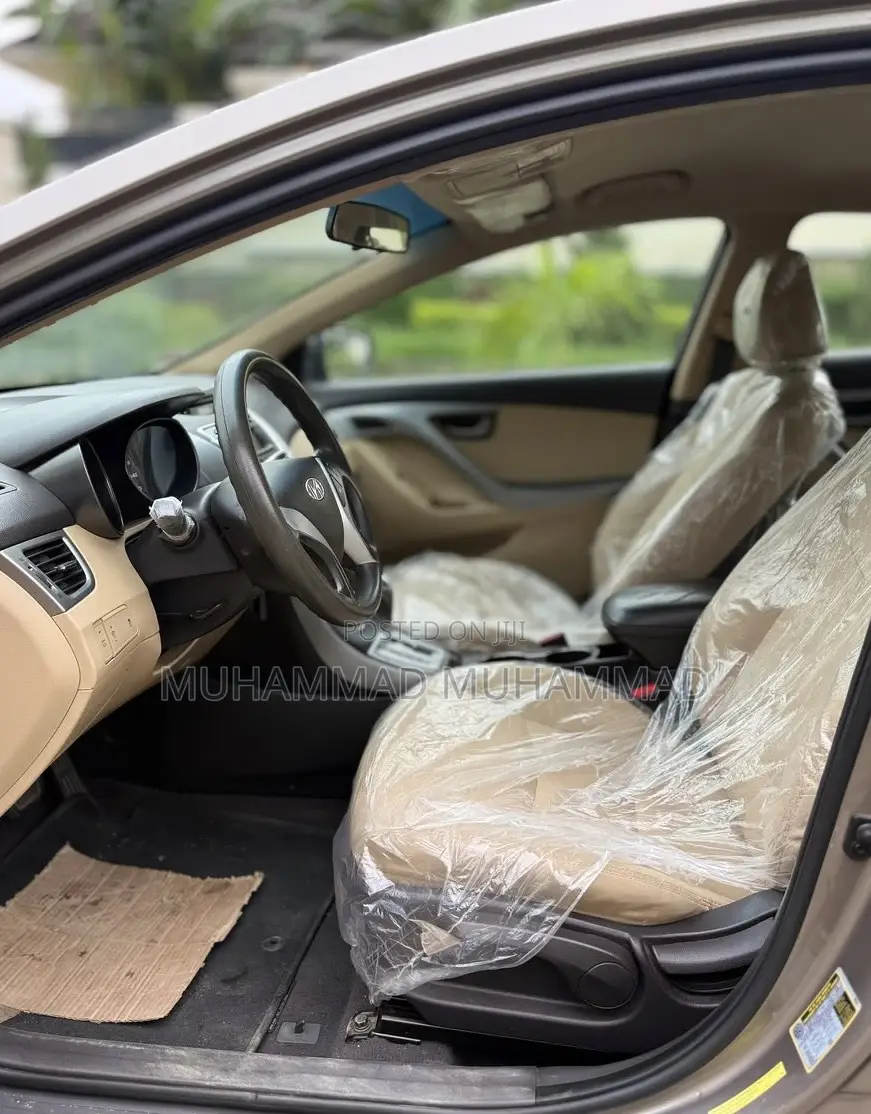 Hyundai Elantra 2013 Gray