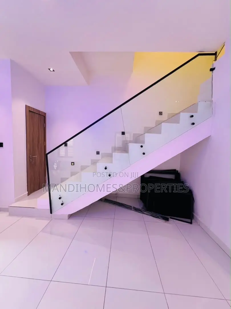 4bdrm Duplex in Ajah for sale