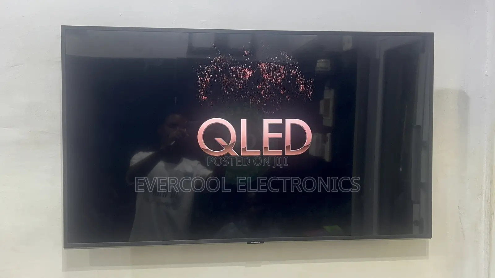 Premium 43” Samsung QLED Smart Gaming TV With Full Smart Options