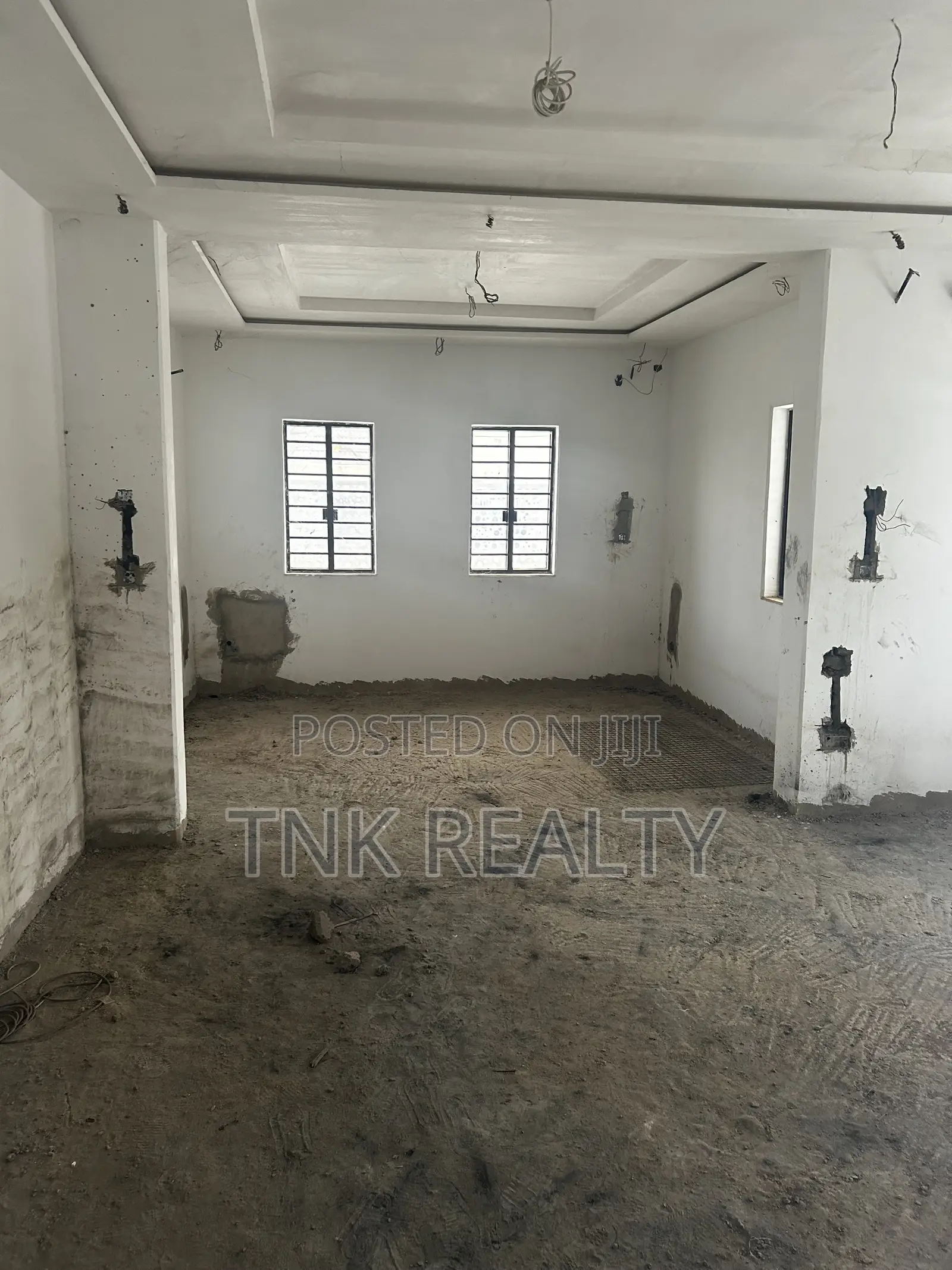 4bdrm Duplex in Kado for sale