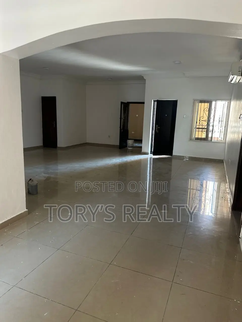 3bdrm Apartment in Victoria Island Extension for rent