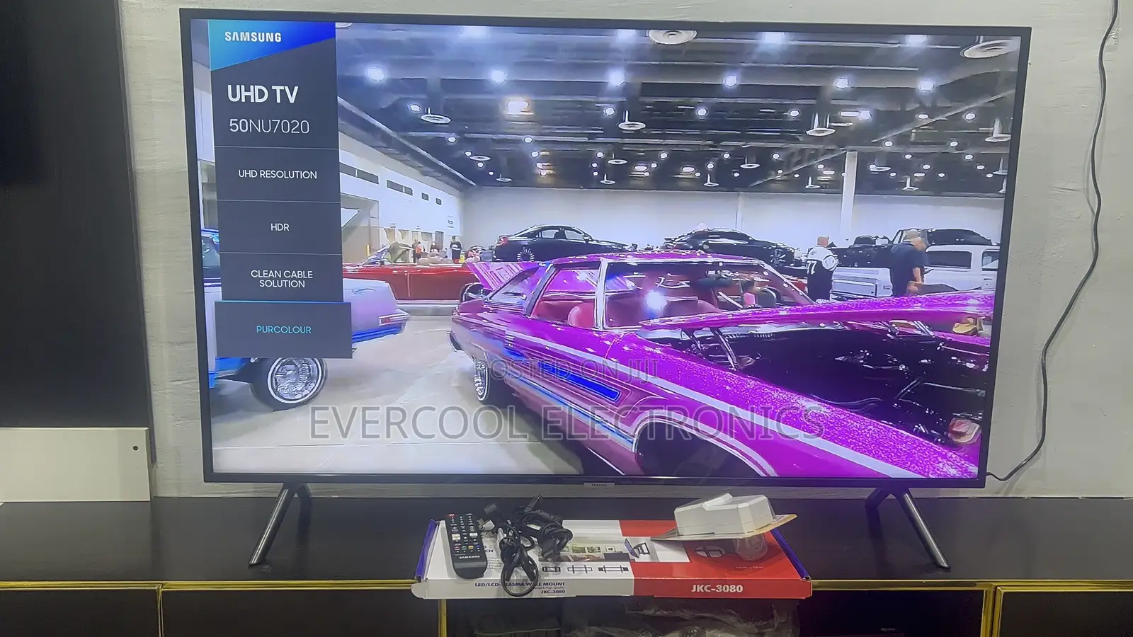 50” Samsung Ultra HD Smart TV With PURCOLOUR HDR