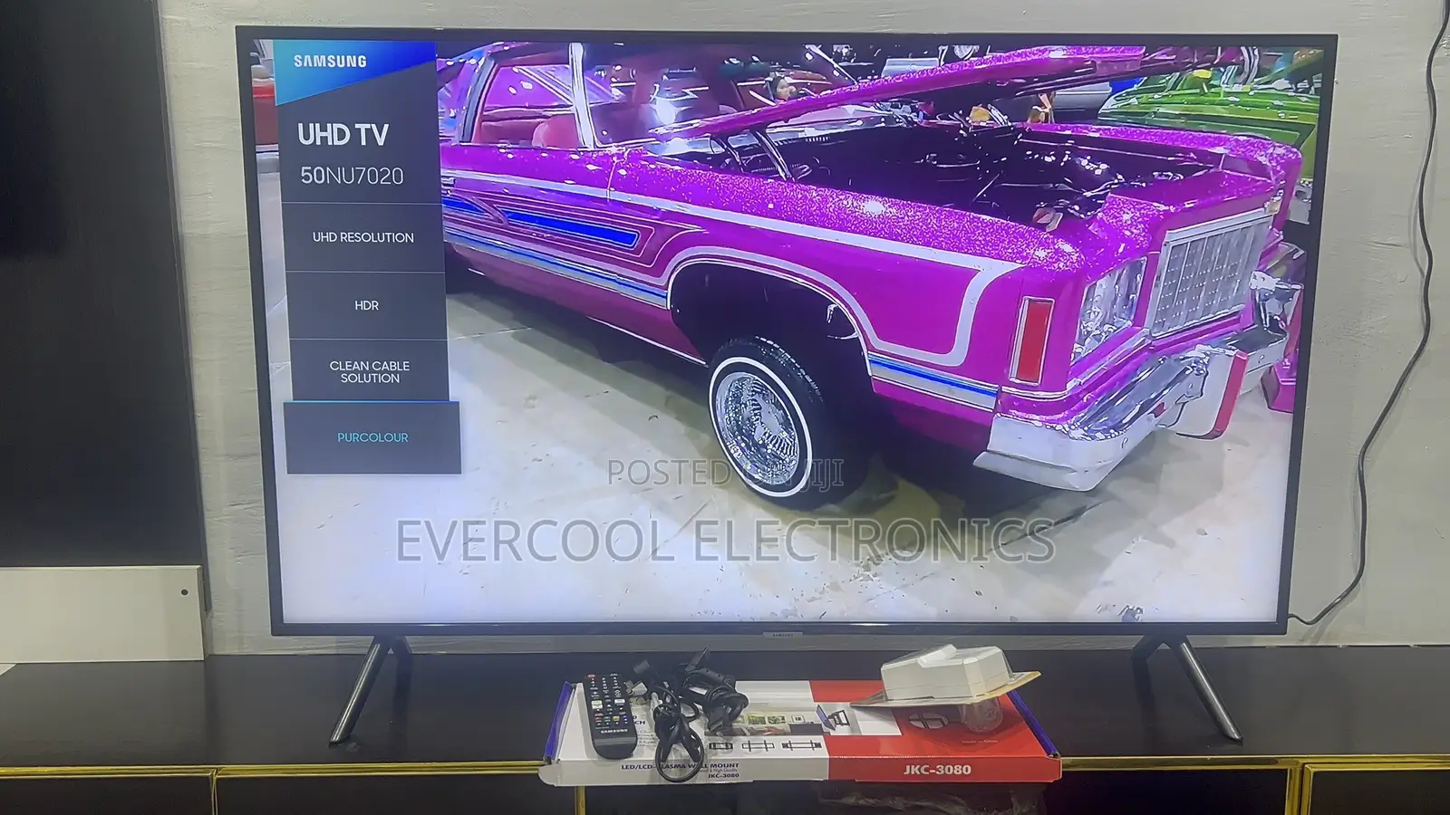 50” Samsung Ultra HD Smart TV With PURCOLOUR HDR