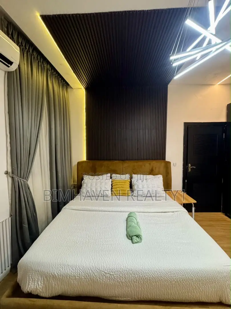Premium 1-Bedroom Shortlet Apartment | Secure Estate, Lekki Phase 1