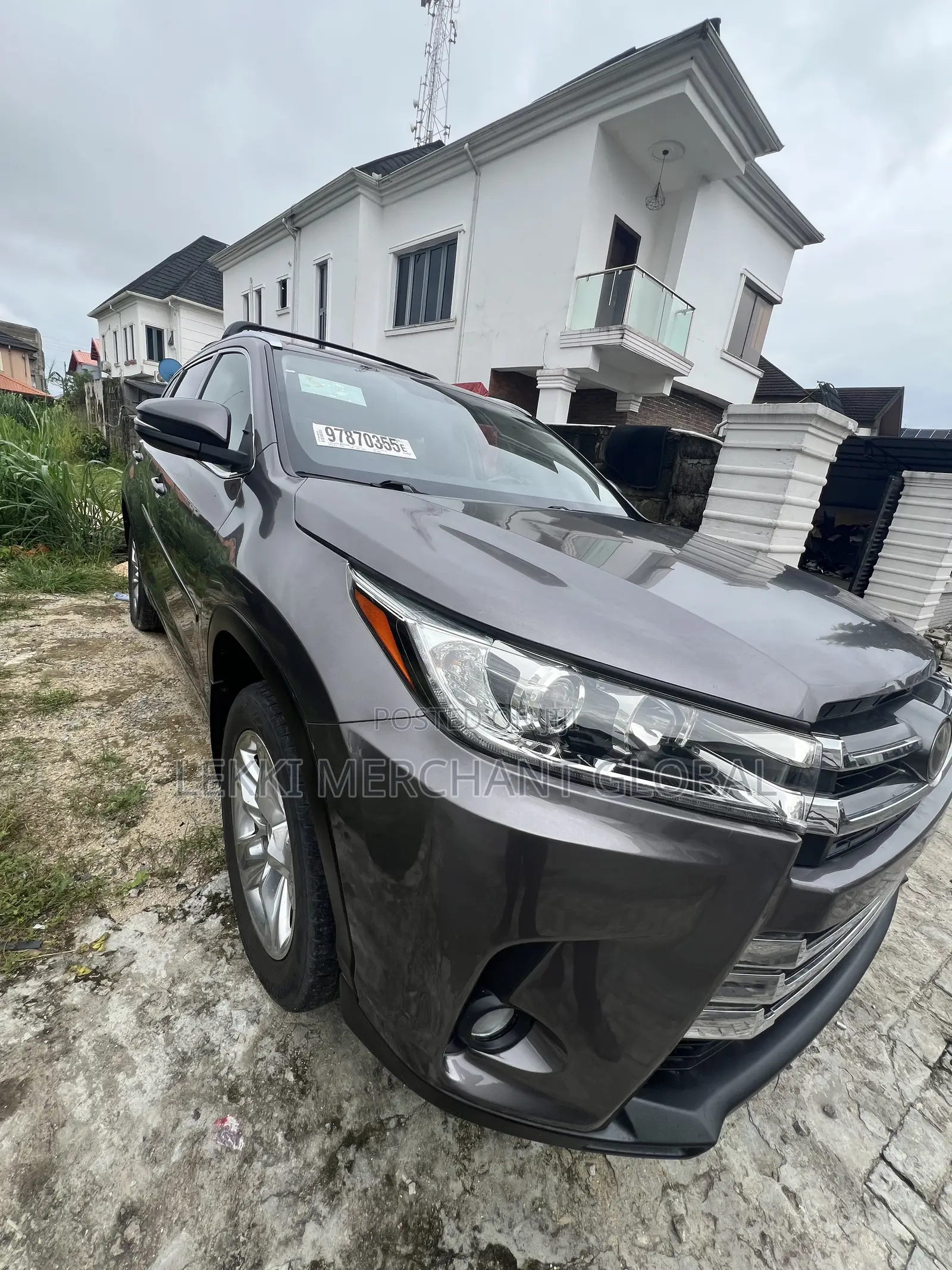 Toyota Highlander Limited 4x4 V6 (3.5L 6cyl 8A) 2018 Gray
