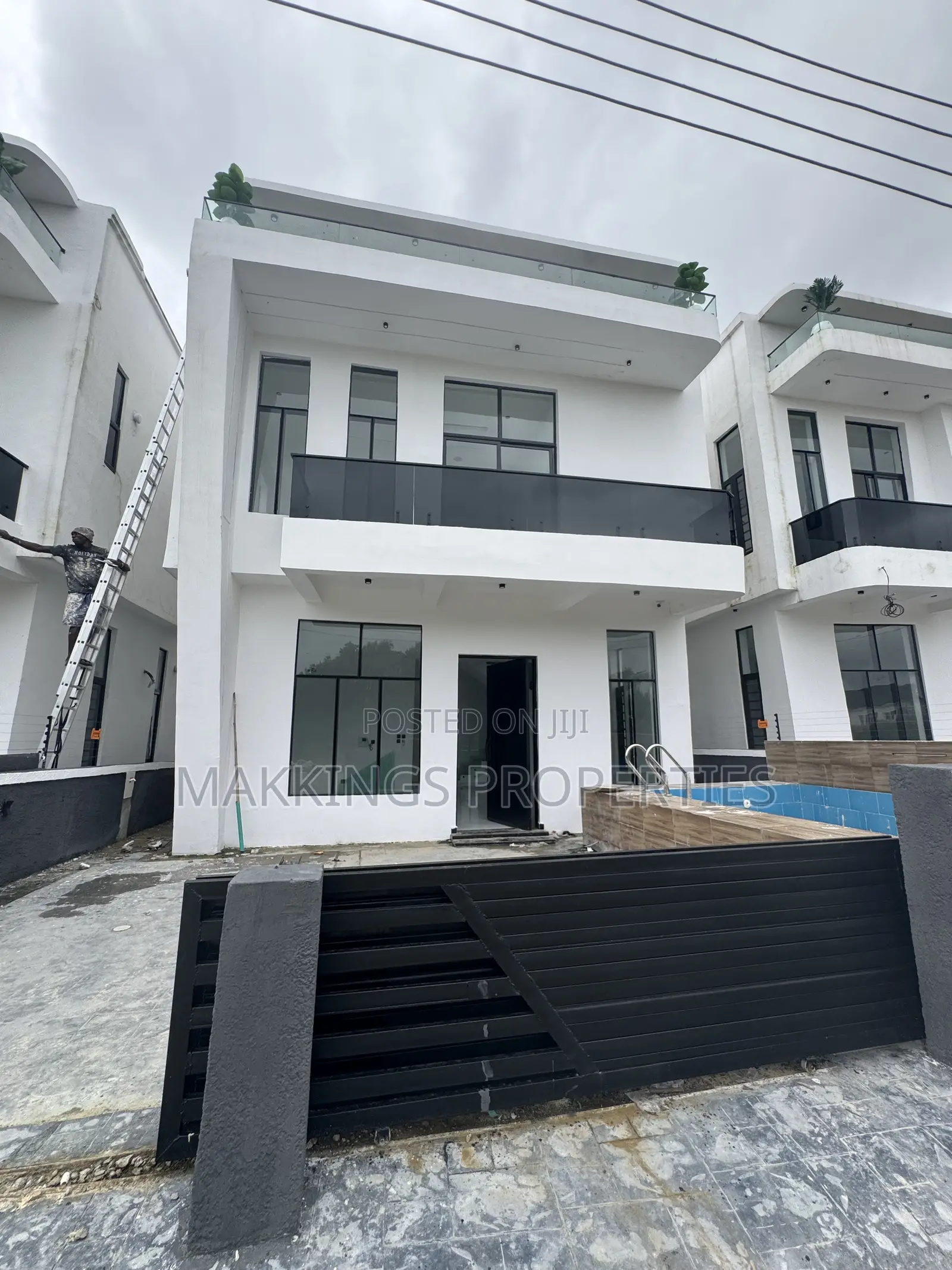 4bdrm Duplex in Sangotedo for sale