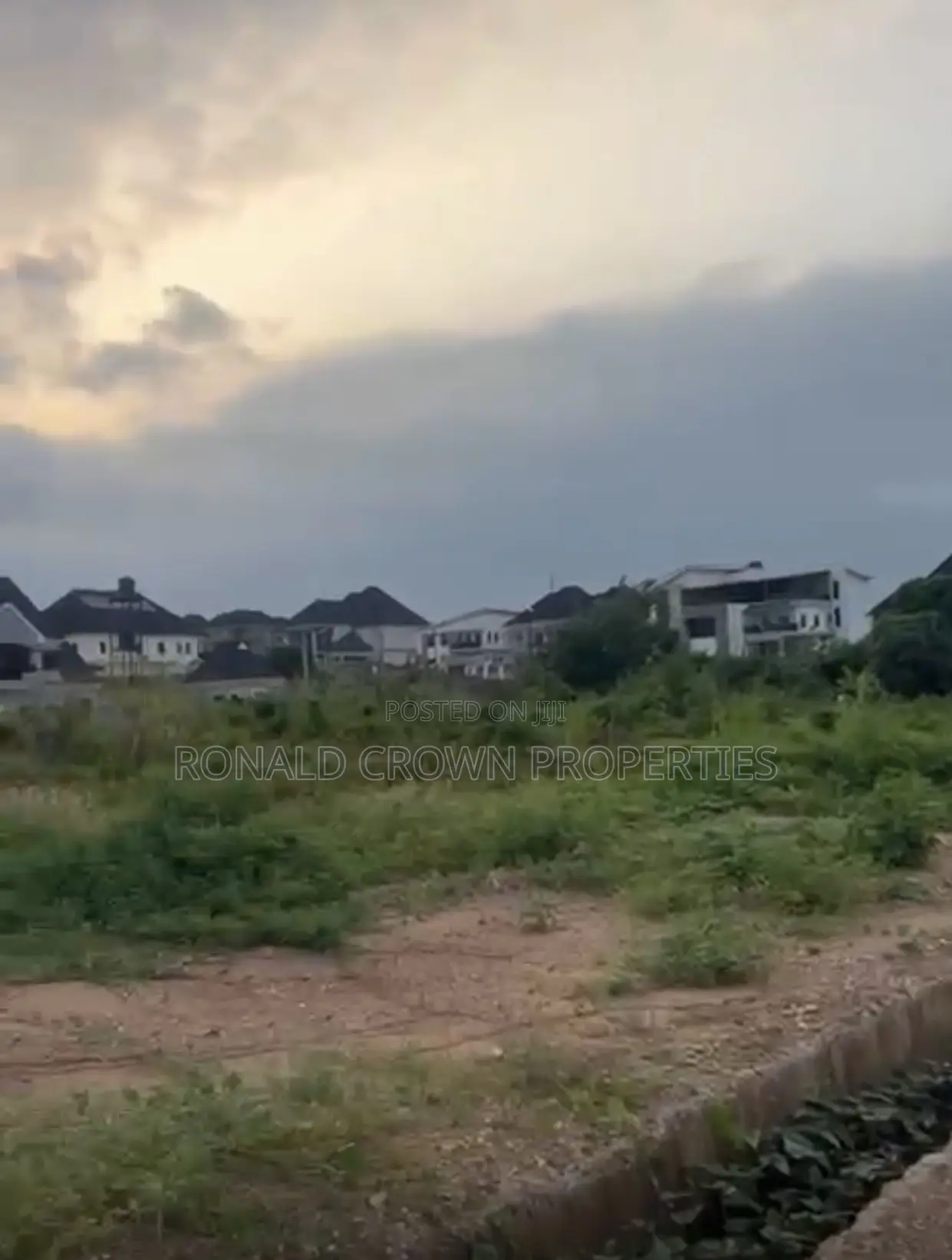 3 Plots of Land Up Sale at Kolapo ISHOLA GRA , Ibadan