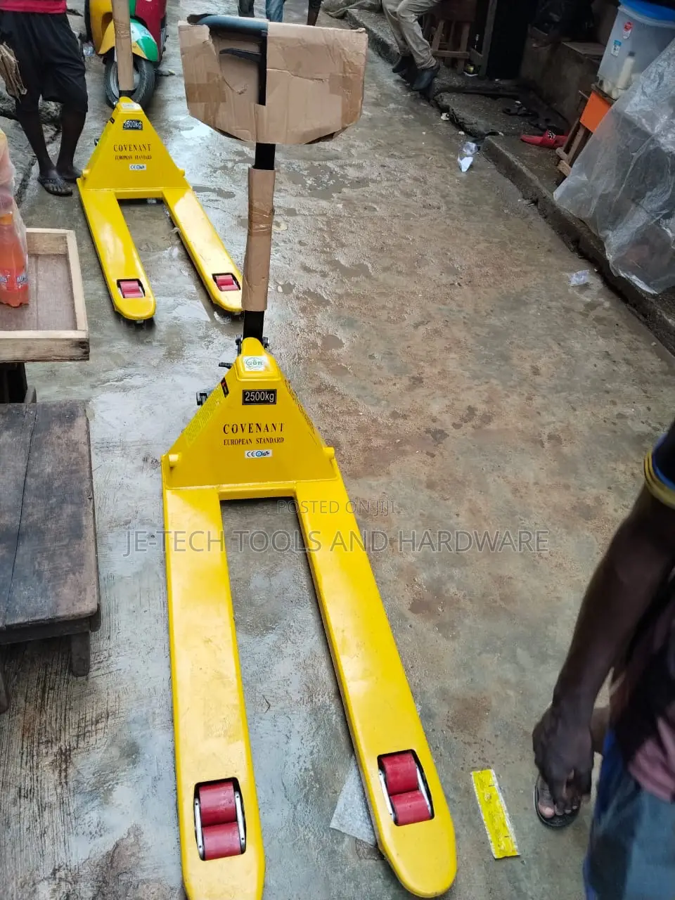 Covenant 2500kg Hydraulic Hand Pallet Truck