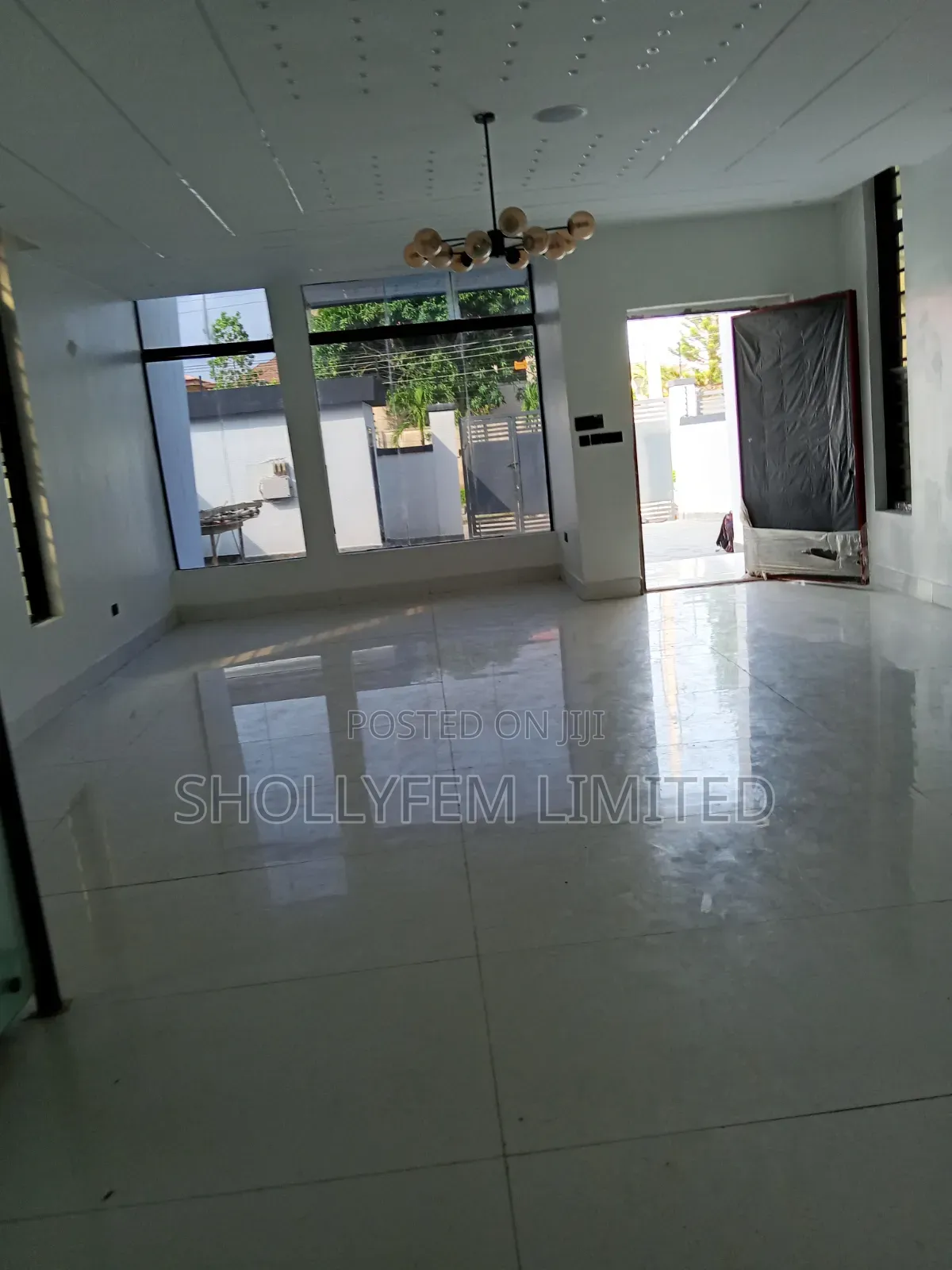 Furnished 5bdrm Duplex in Ikota Gra, Lekki Phase 2 for sale