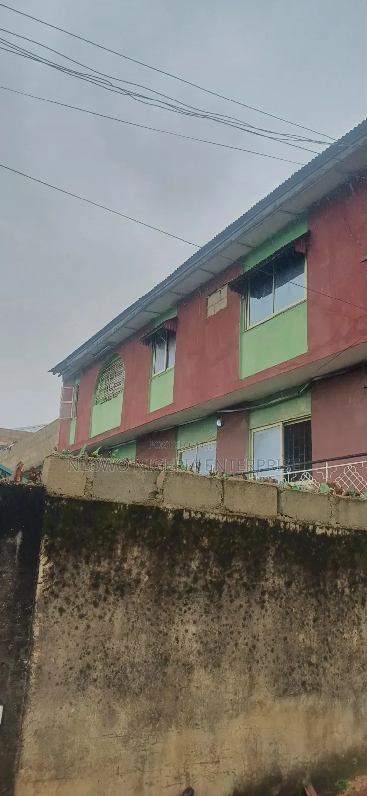 2bdrm Block of Flats in Albert Adekoya Close for sale