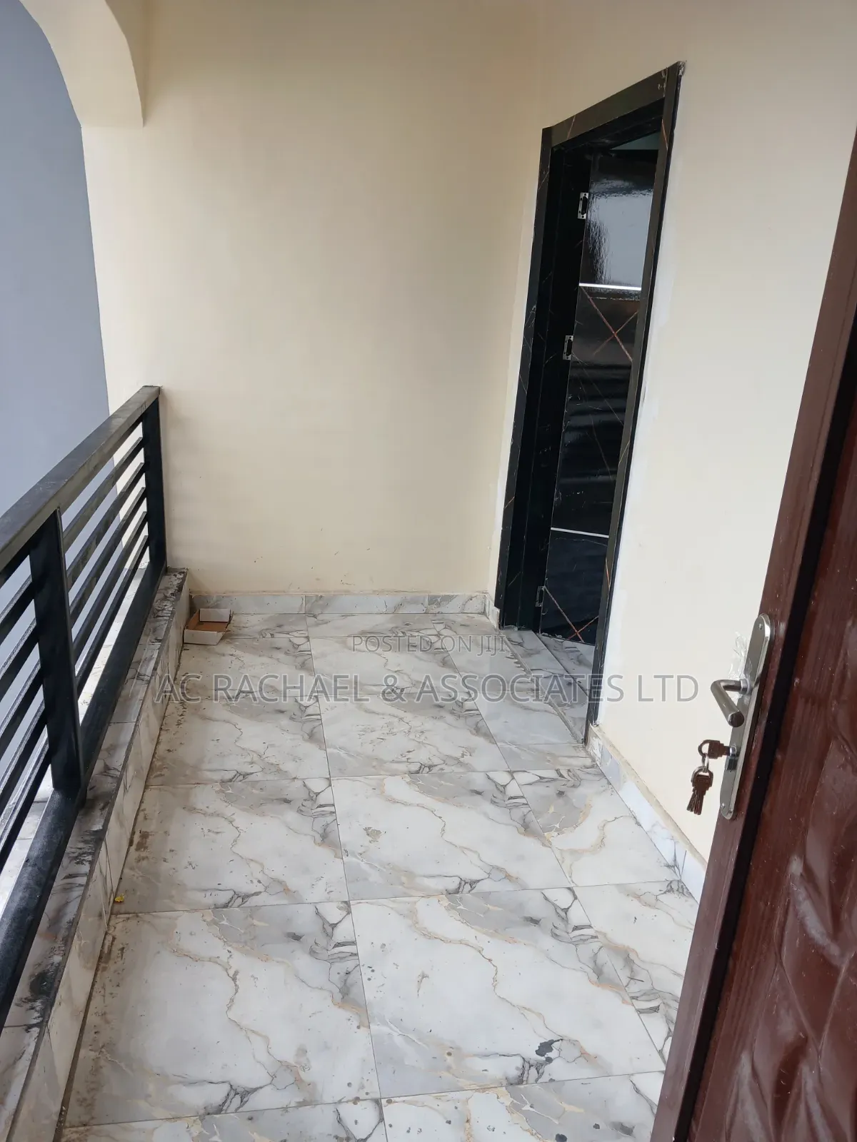 3bdrm Apartment in Off Ago Palace for sale