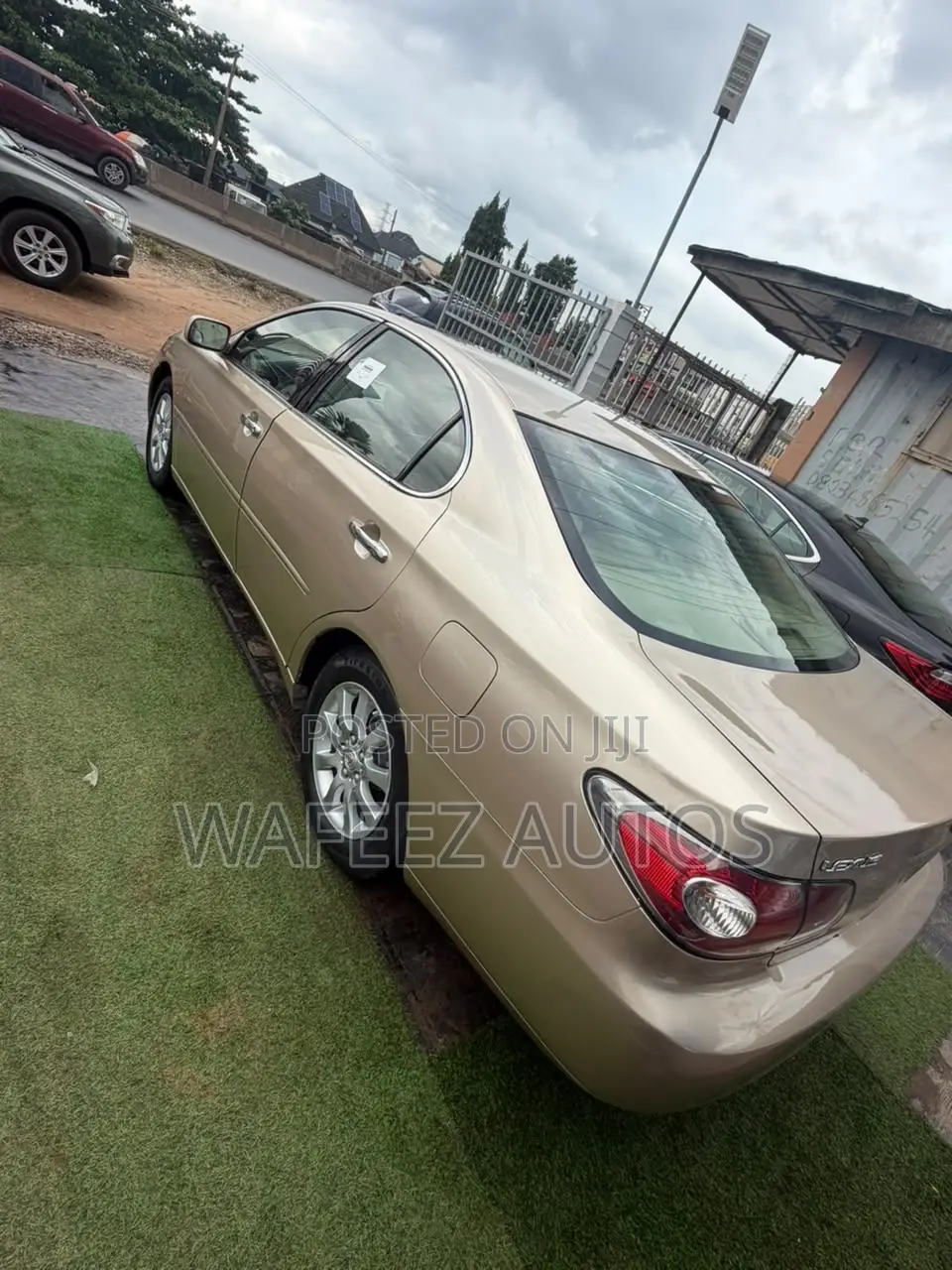Lexus ES 300 2003 Gold