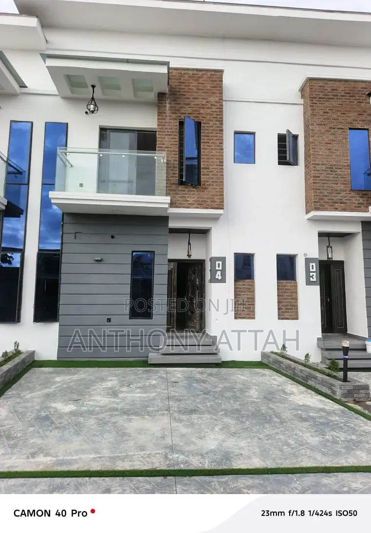 Furnished 12bdrm Duplex in Heris, Igando / Ikotun/Igando for sale