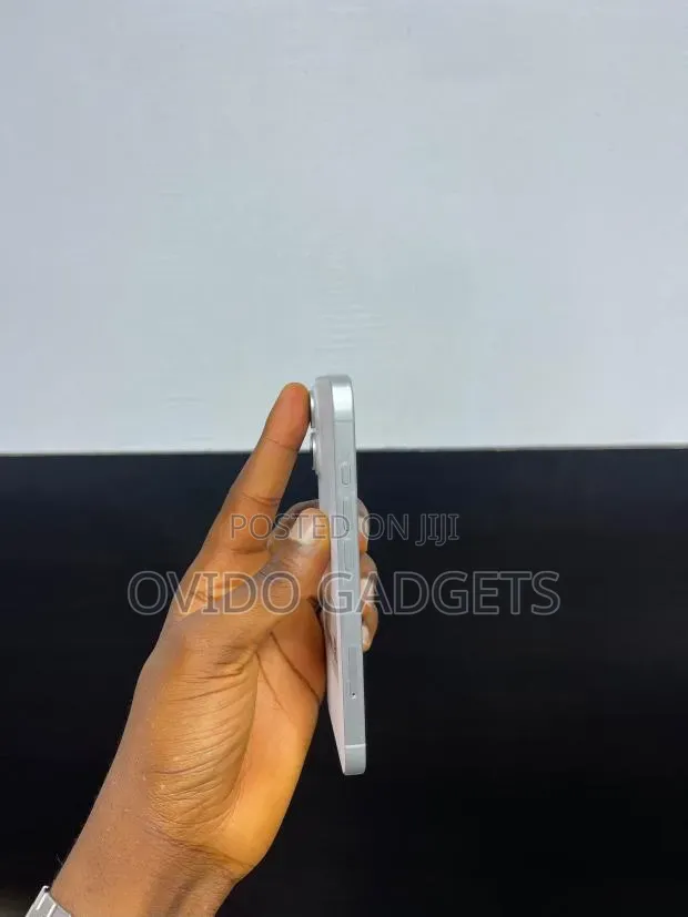 Apple iPhone 16 256 GB White