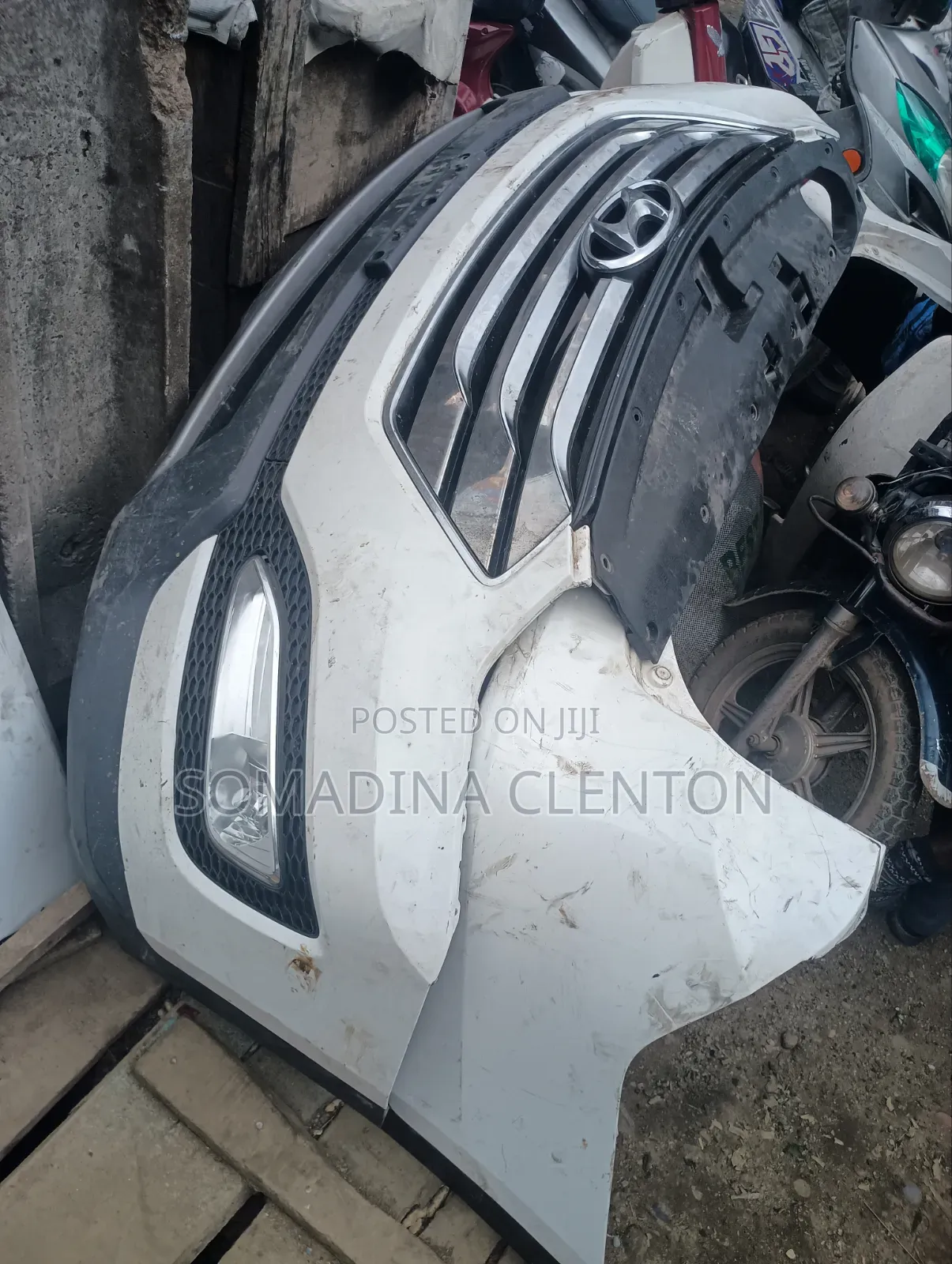 Complete Front Bumper for Hyundai Santa Fe 2013 Model