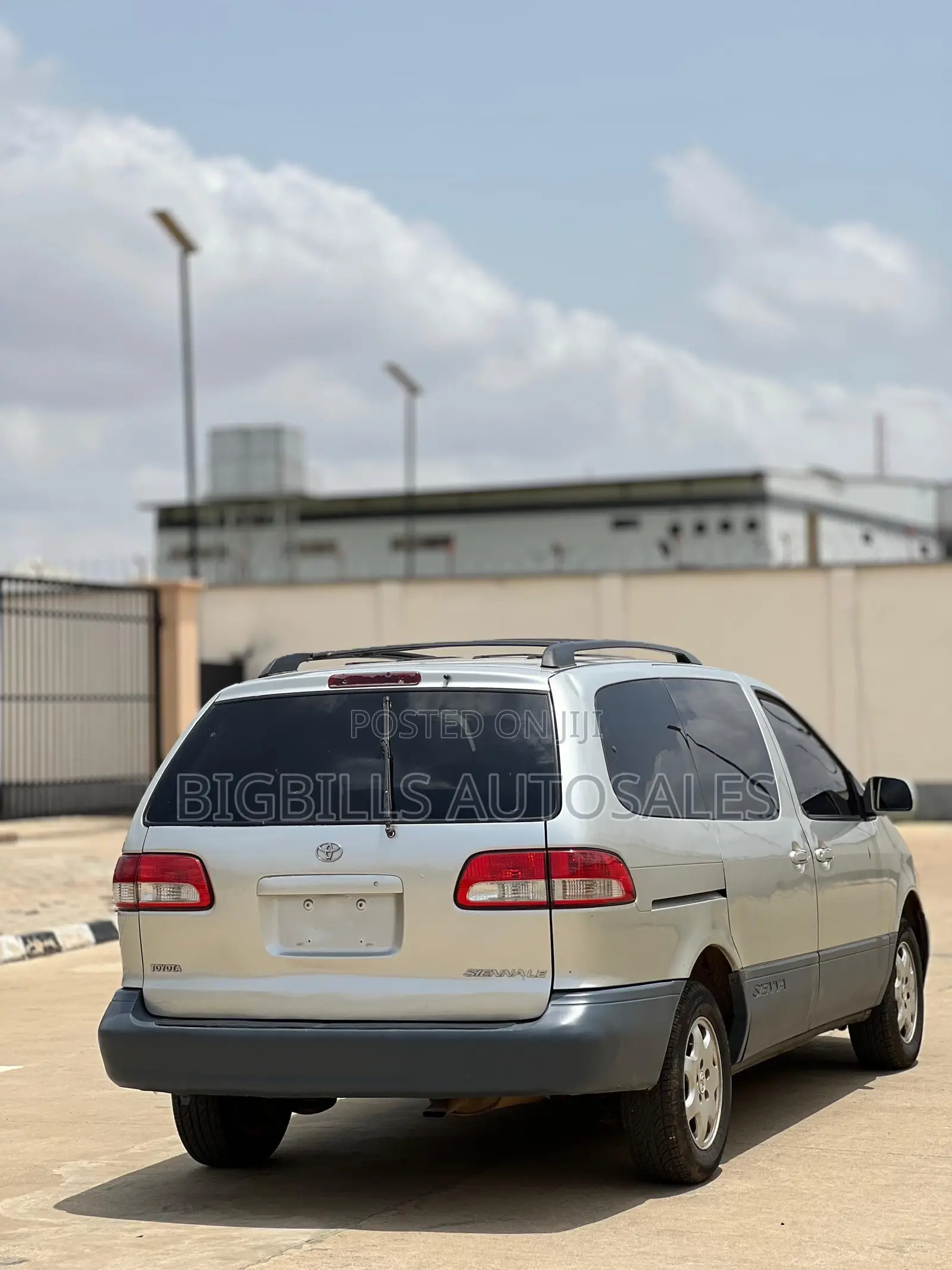 Toyota Sienna 2006 Silver
