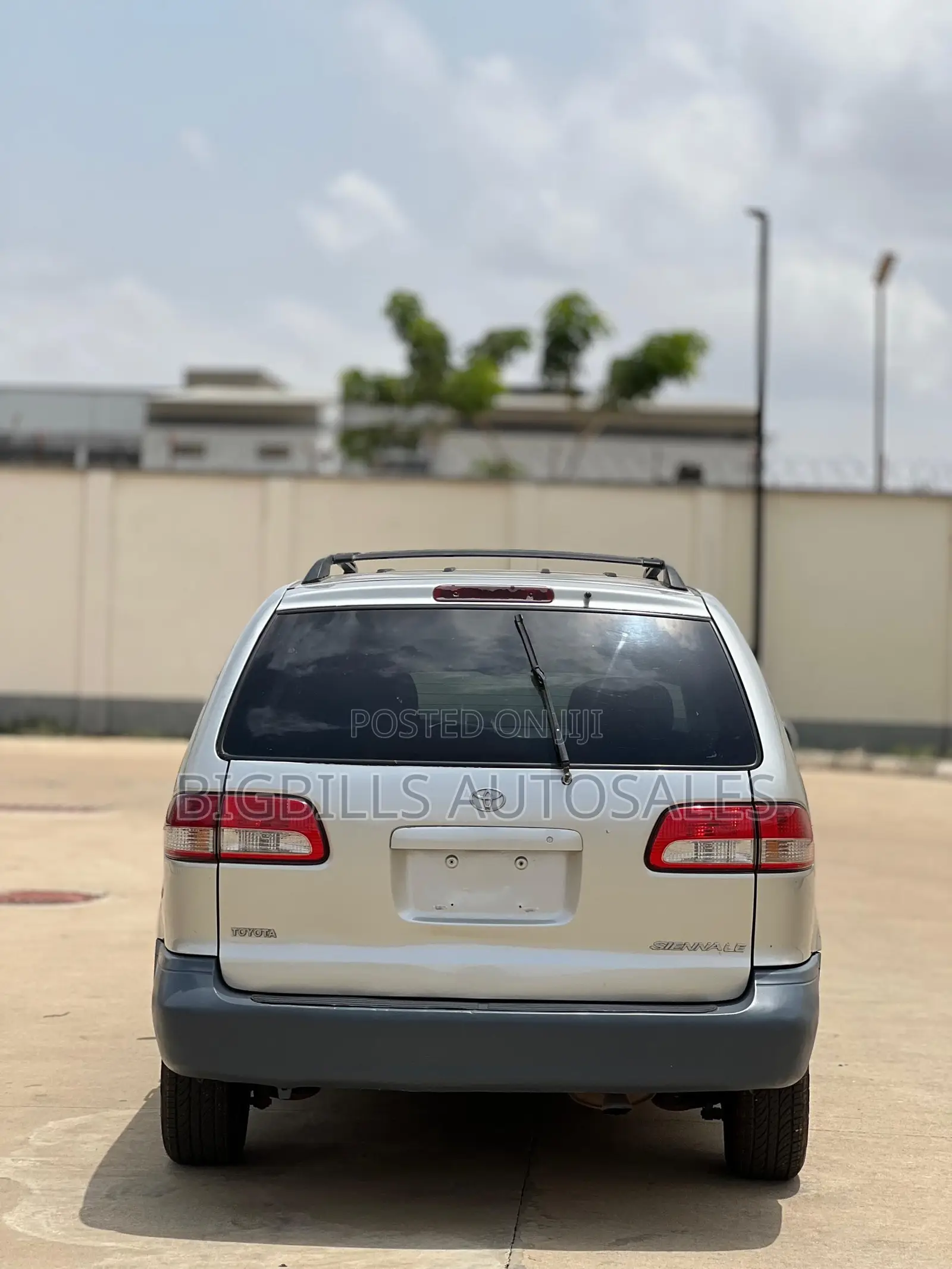 Toyota Sienna 2006 Silver