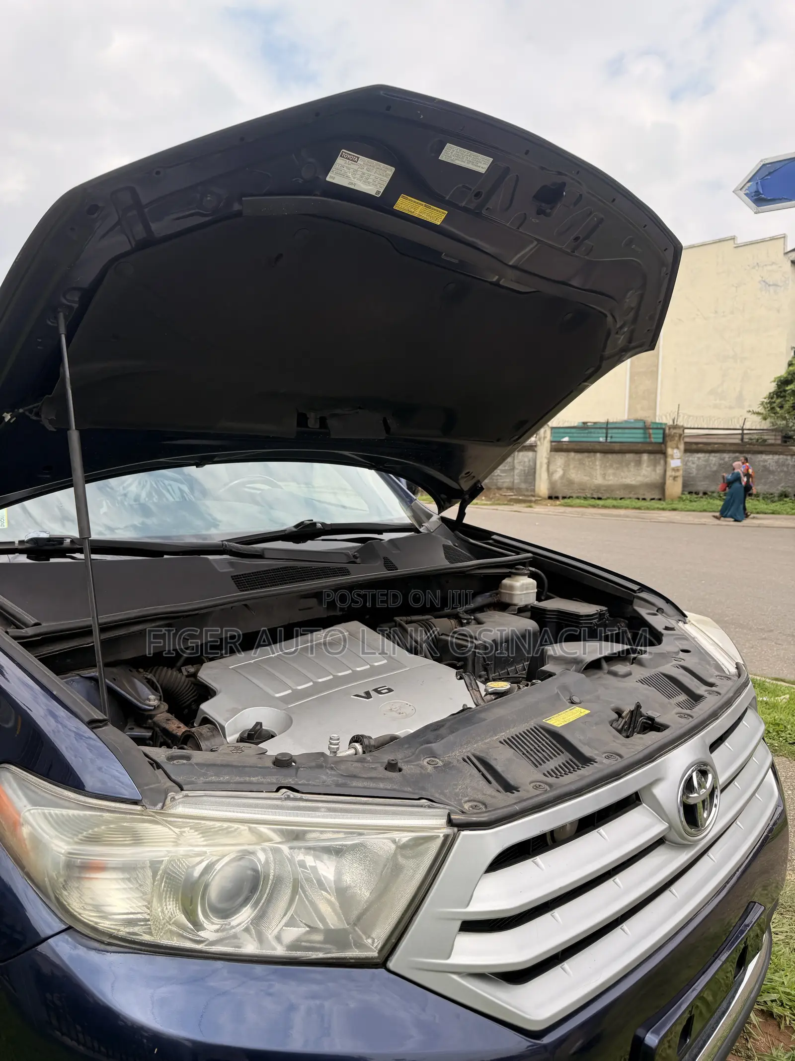 Toyota Highlander Limited 2012 Blue