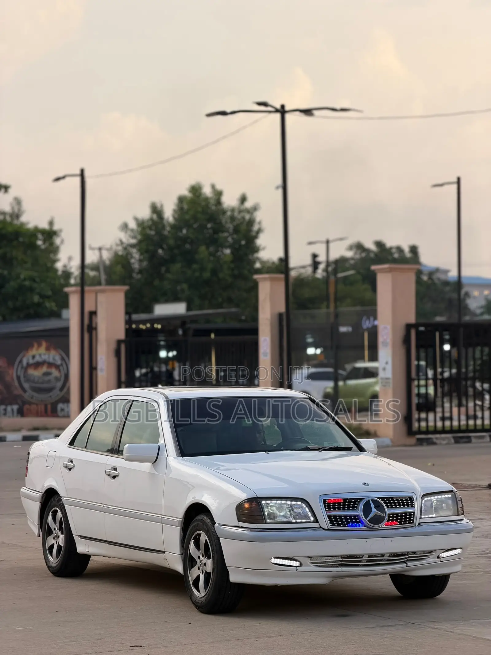 Mercedes-Benz C230 2000 White