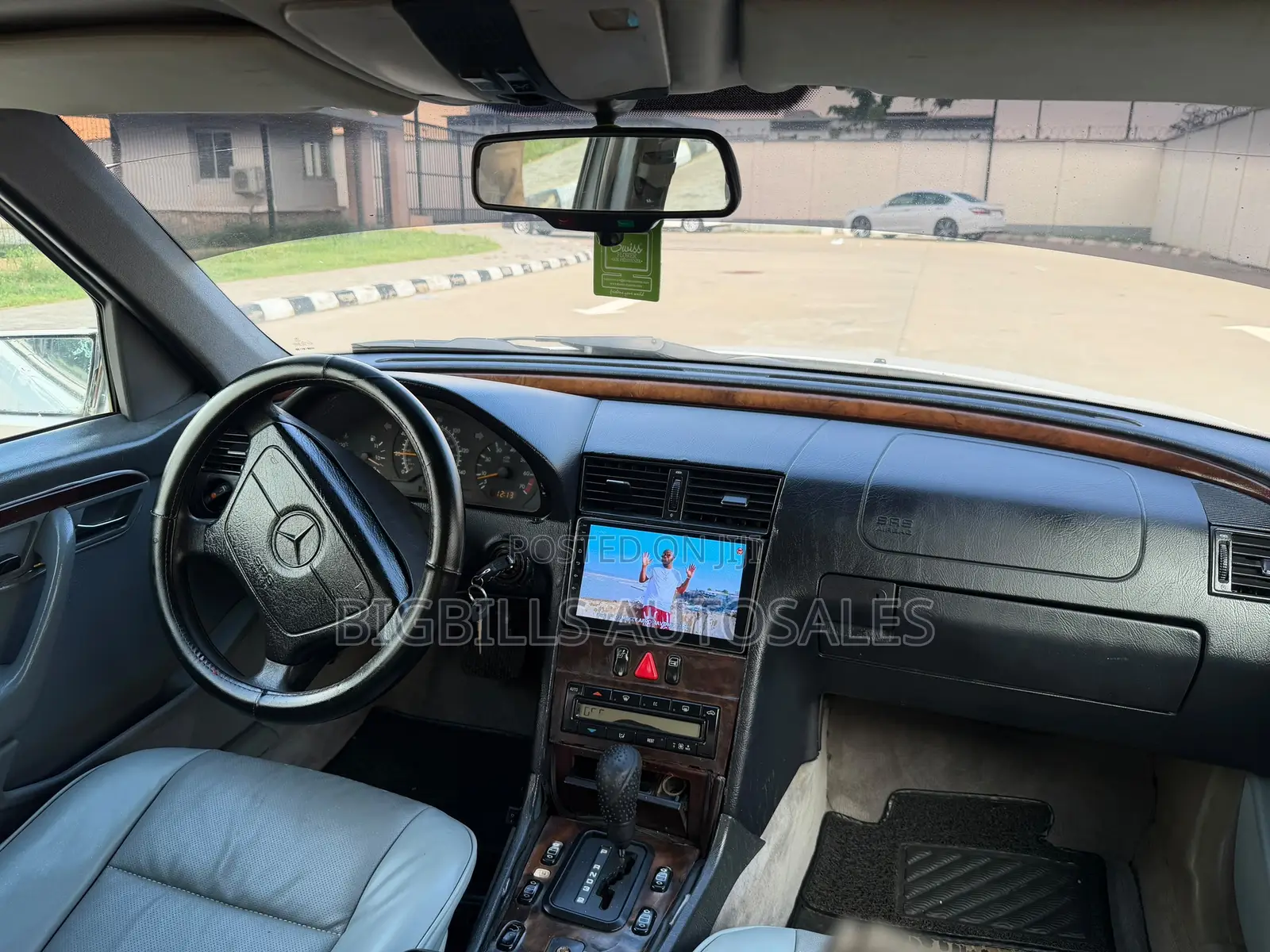 Mercedes-Benz C230 2000 White