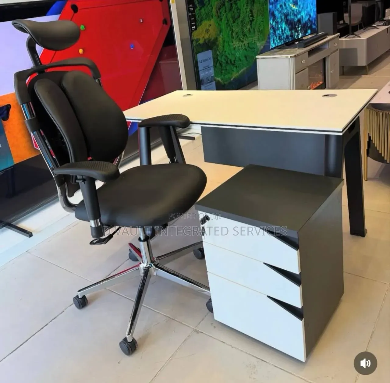 Modern Ergonomic Office Chair.