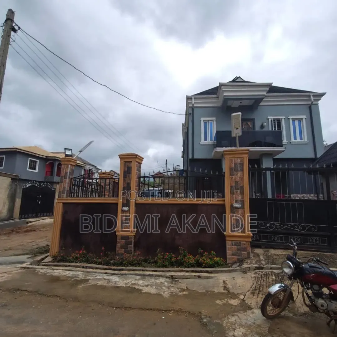 3bdrm Block of Flats in Obafemi-Owode for rent