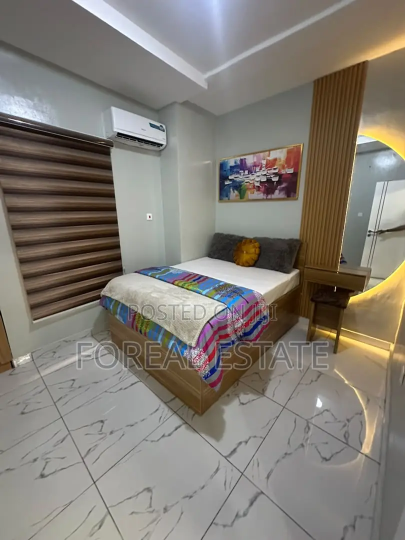 Furnished 3bdrm Apartment in Ikota for rent