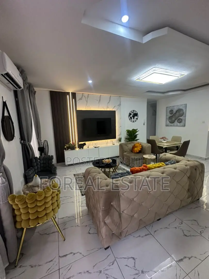 Furnished 3bdrm Apartment in Ikota for rent