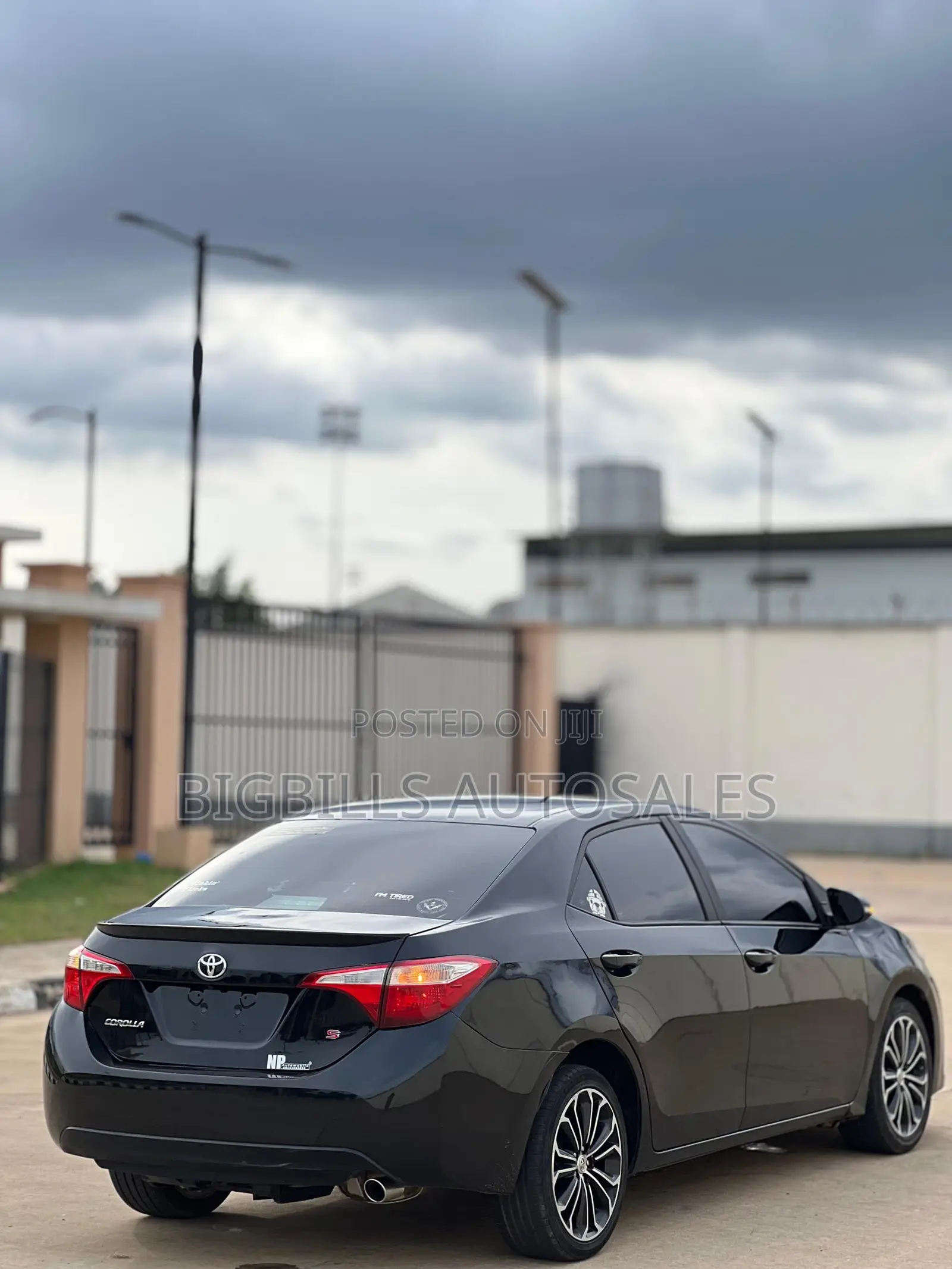 Toyota Corolla LE Eco 4dr Sedan (1.8L 4cyl CVT) 2014 Black