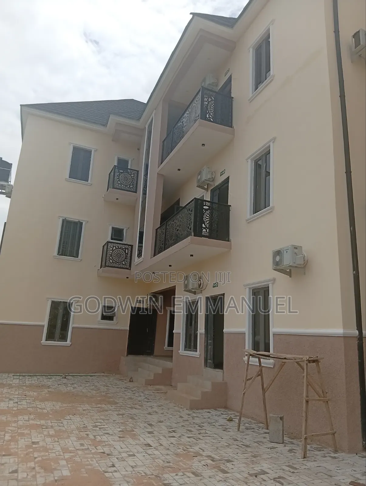 2bdrm Apartment in Dawaki Main for rent
