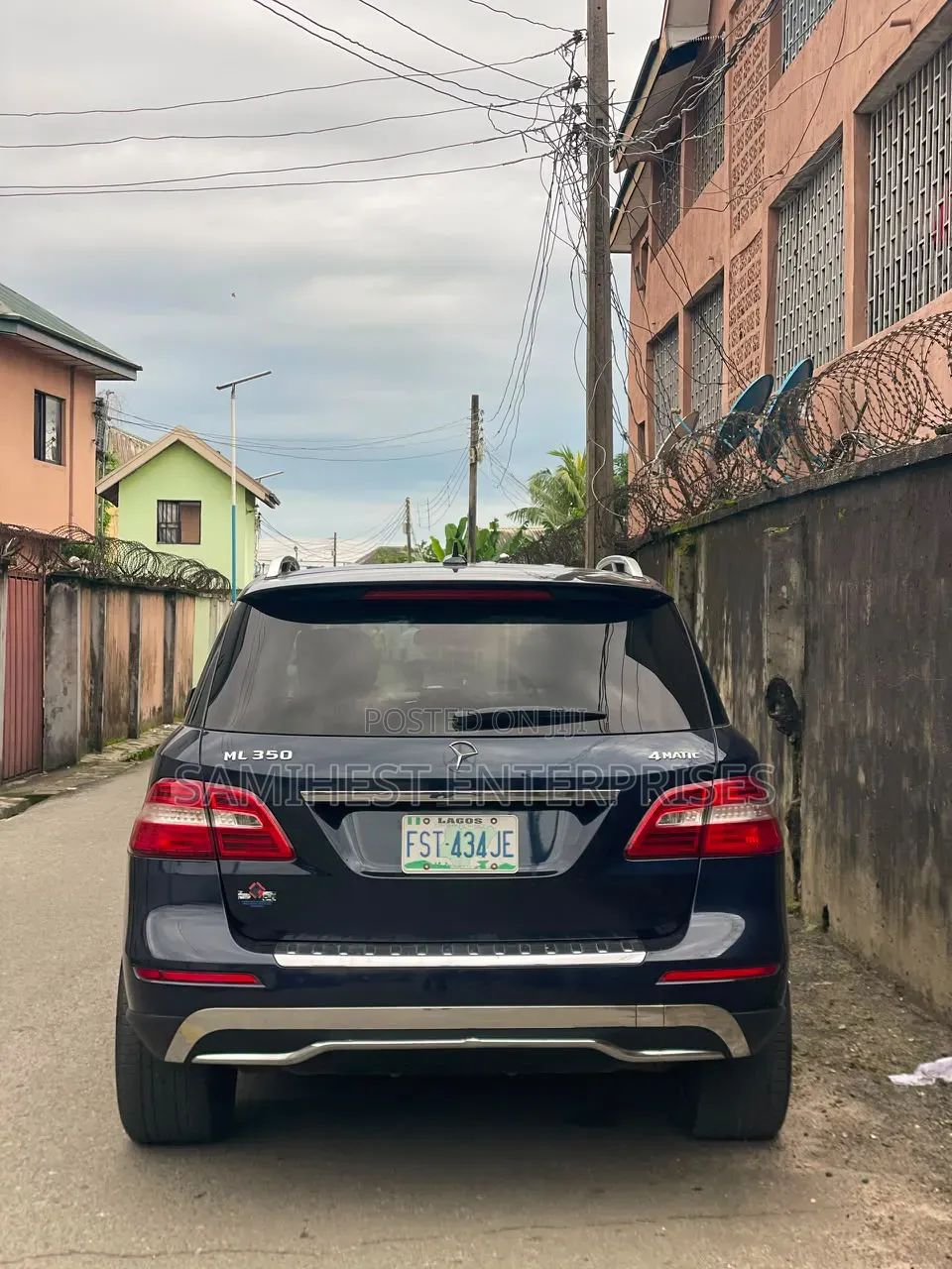 Mercedes-Benz M Class ML350 4MATIC 4dr SUV AWD (3.5L 6cyl 7A) 2014 Gray