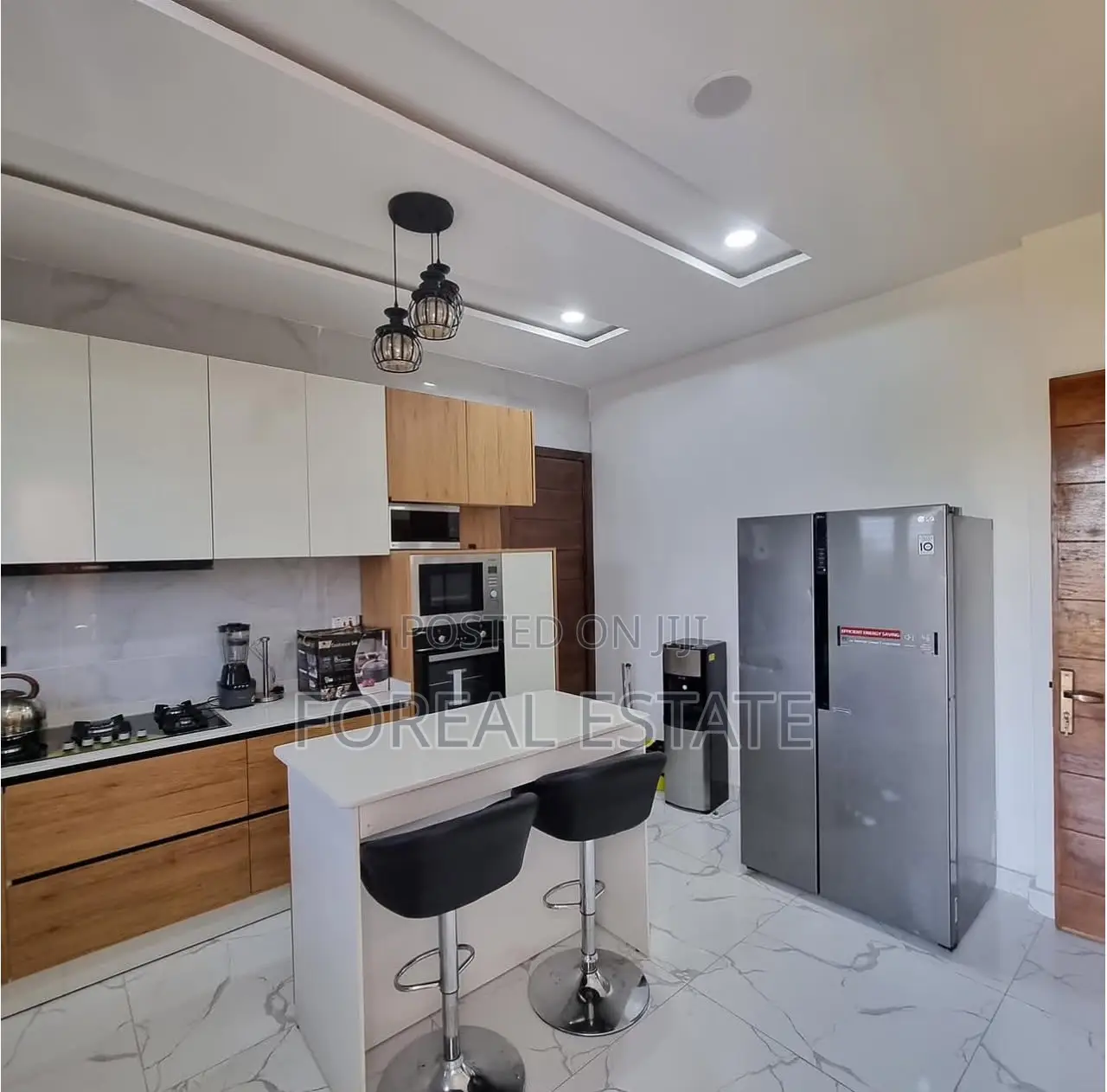 Furnished 3bdrm Apartment in Awolowo Road for rent