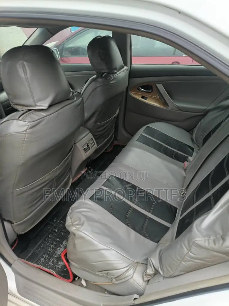 Toyota Camry XLE V6 4dr Sedan (3.5L 6cyl 6AM) 2008 White