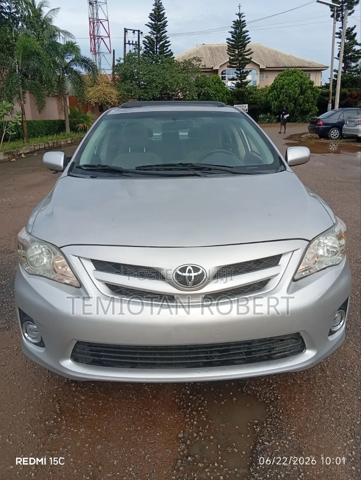 Toyota Corolla L 4dr Sedan (1.8L 4cyl 5M) 2013 Silver