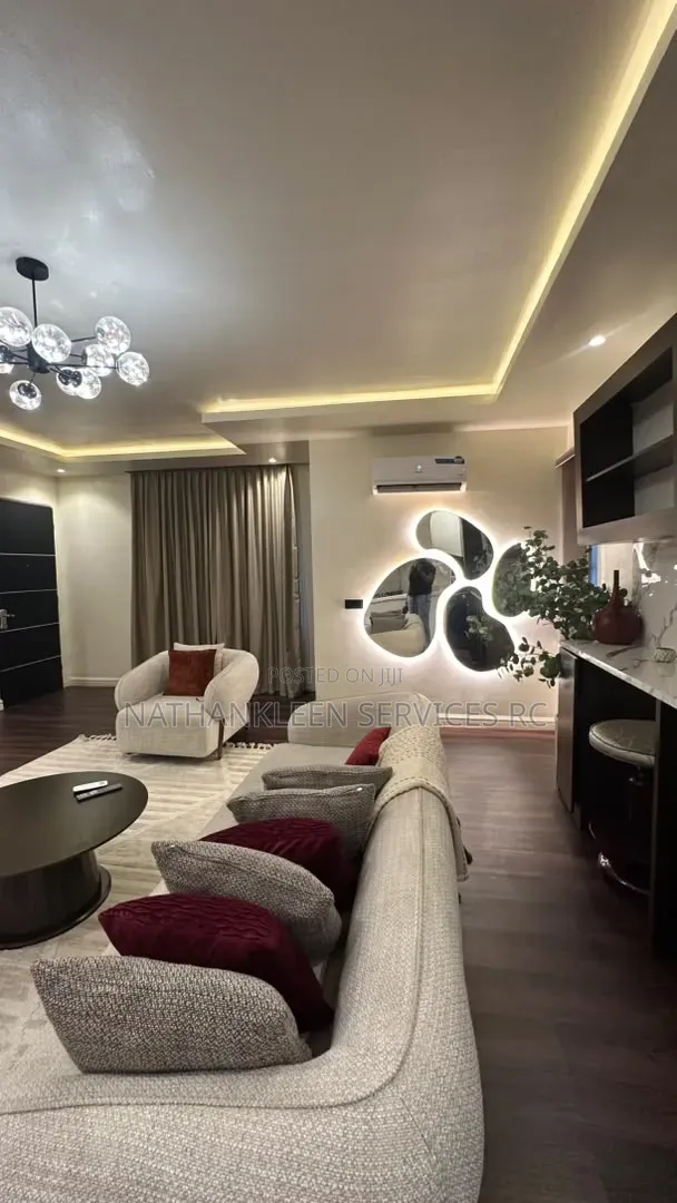 Auxi-Luxury One (1) Bedroom Apartment