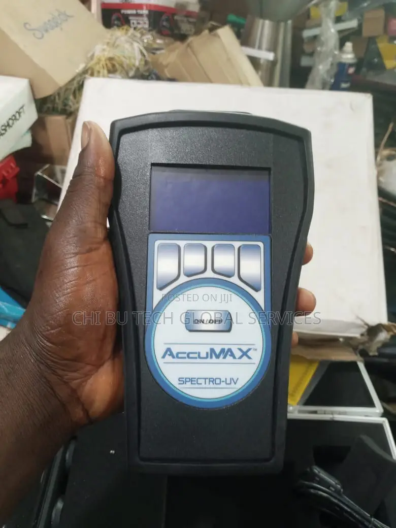 Spectroline AccuMAX XRP-3000 Digital Radiometer/Photometer
