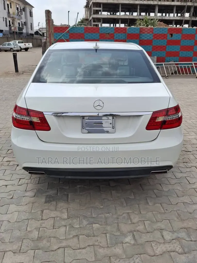 Mercedes-Benz E350 2012 White