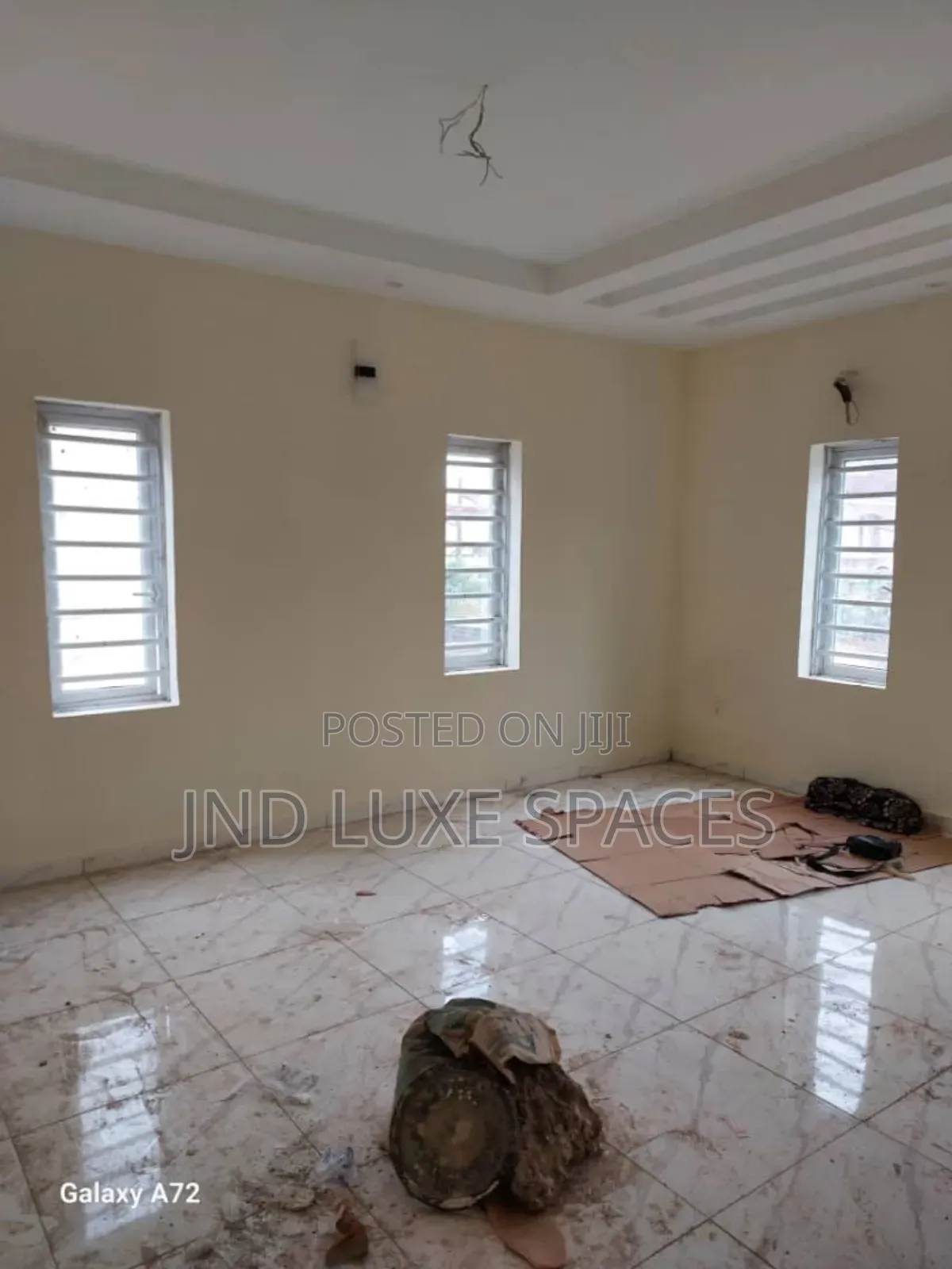 3bdrm Apartment in Obafemi-Owode for sale