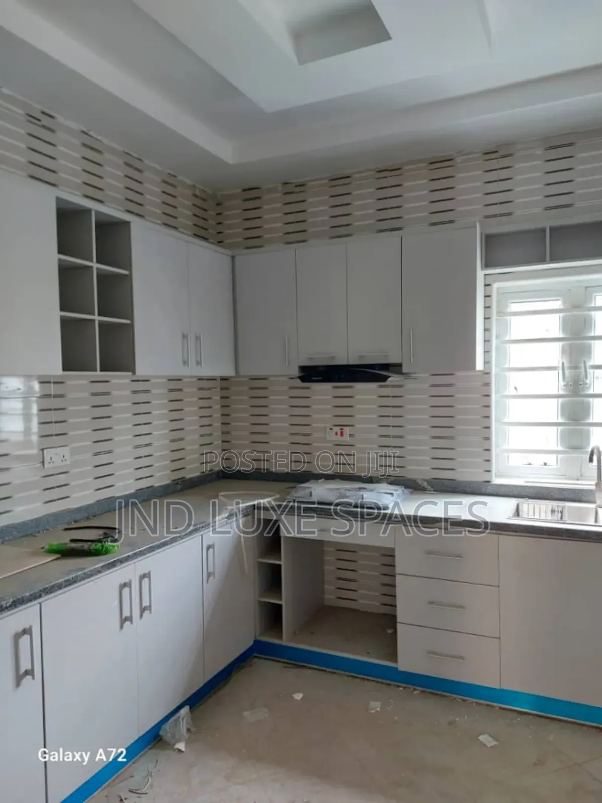 3bdrm Apartment in Obafemi-Owode for sale