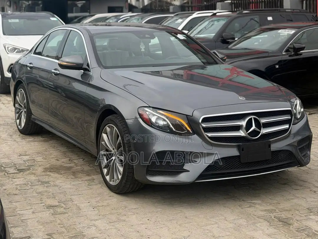 Mercedes-Benz E300 2018 Gray