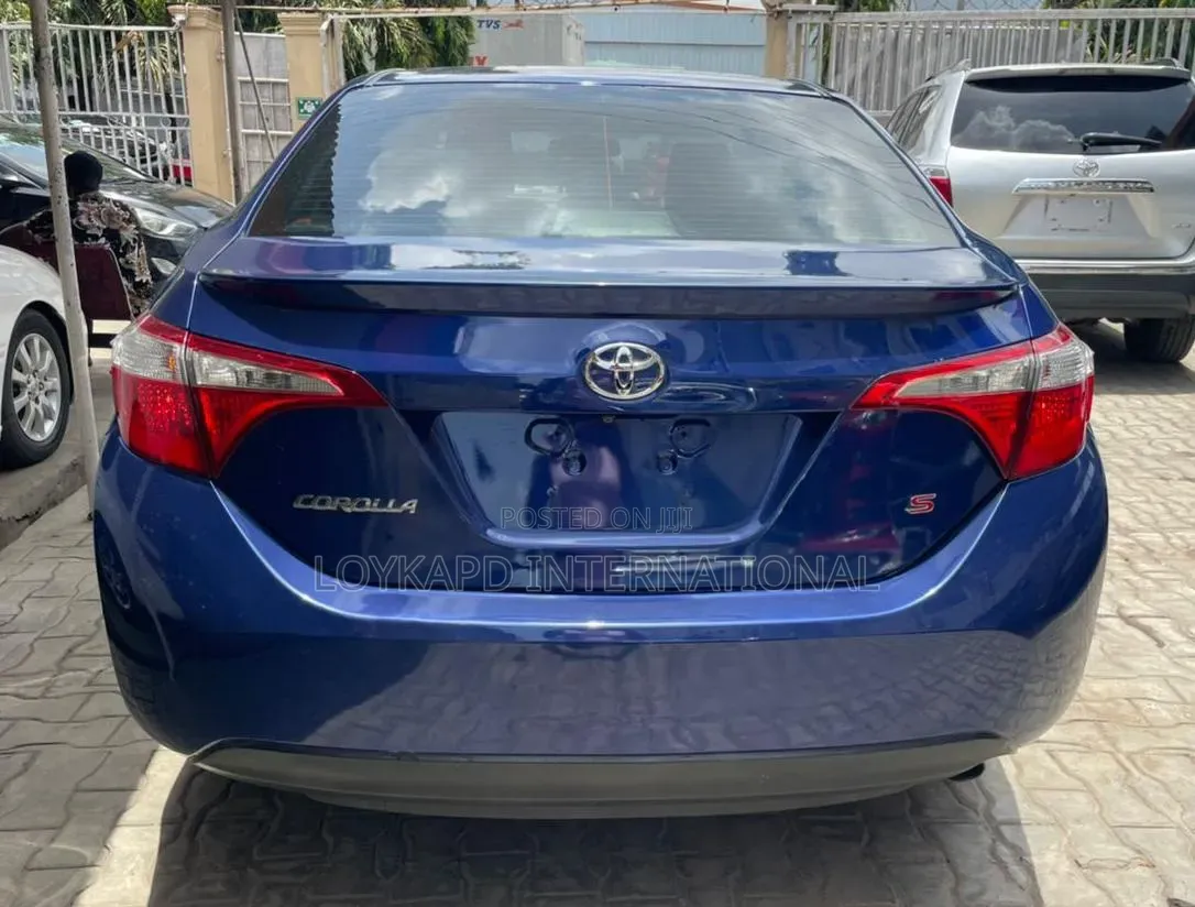 Toyota Corolla S 4dr Sedan (1.8L 4cyl CVT) 2016 Blue
